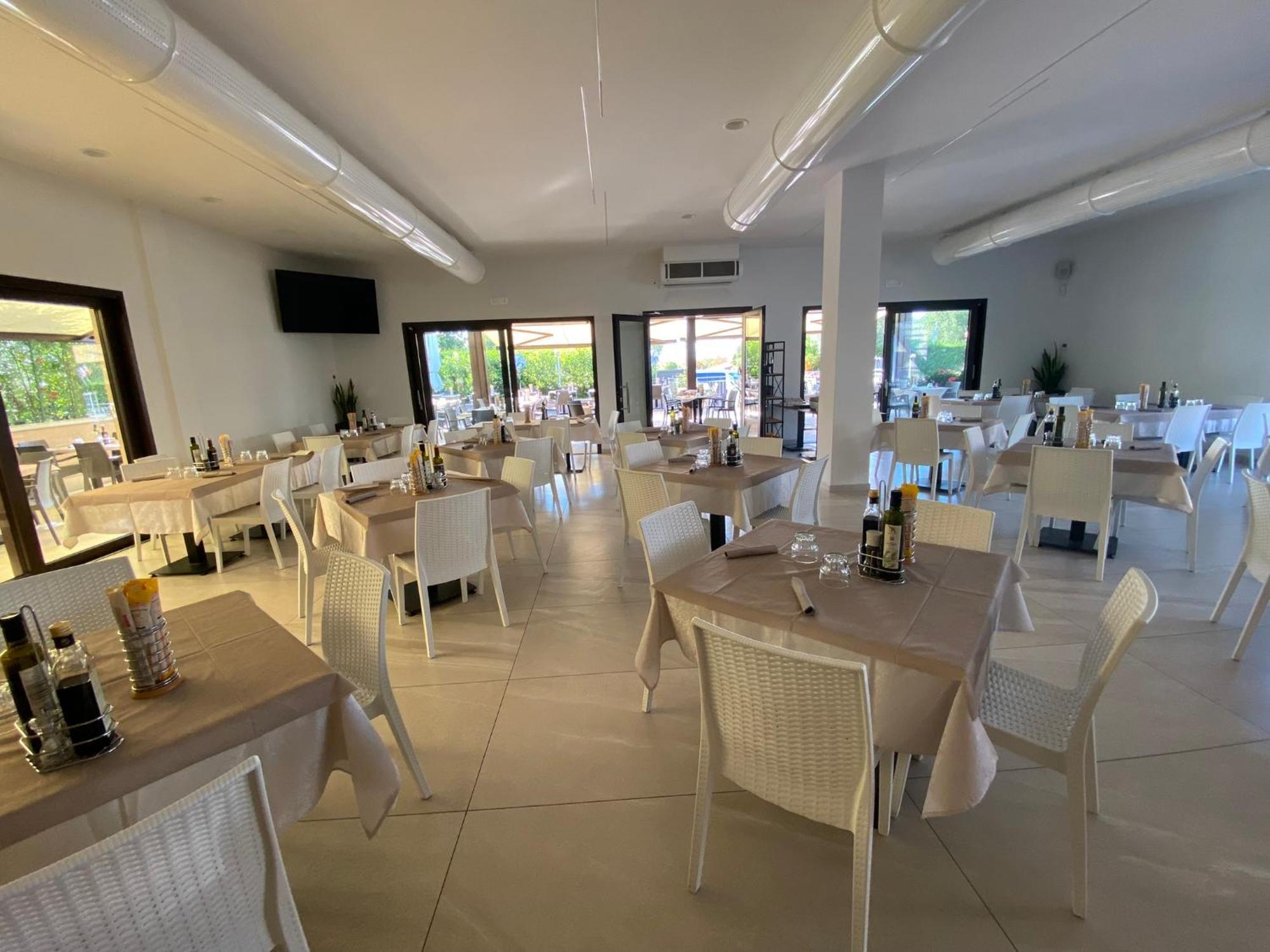 Albergo Aquila Lazise Exterior photo