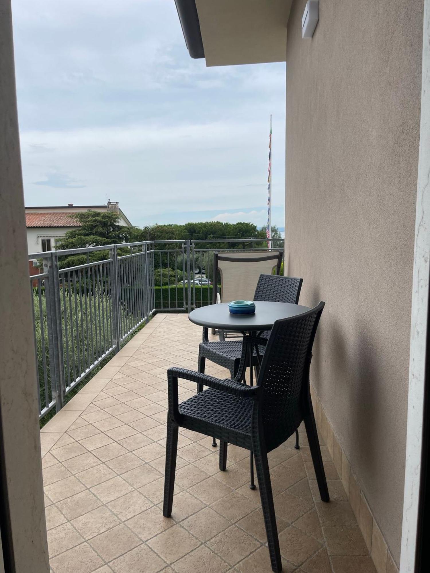 Albergo Aquila Lazise Exterior photo